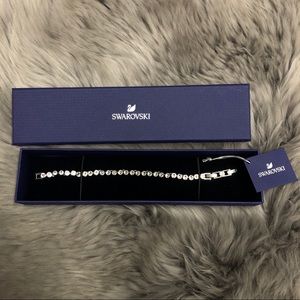 Swarovski Tennis Bracelet (PM844)